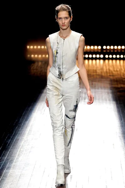 Look 31